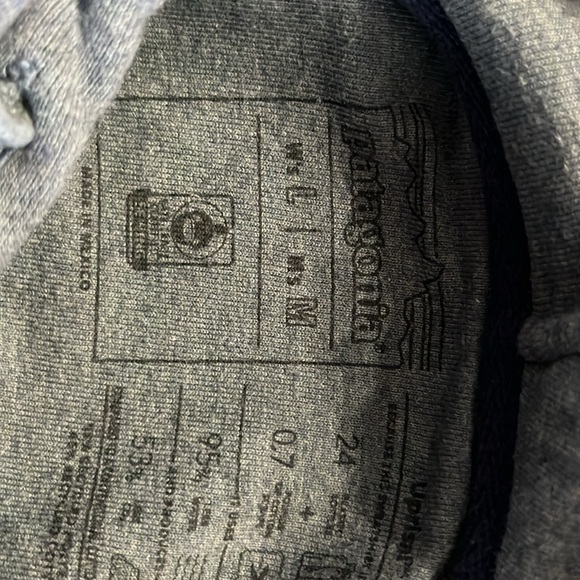 Patagonia hoodie - Picture 3 of 4